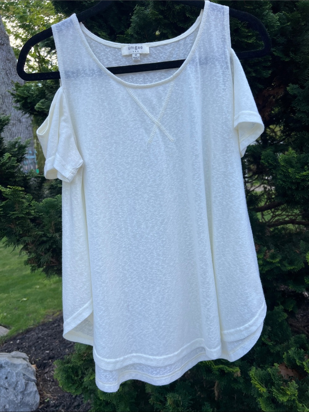 Umgee Cream Cold-Shoulder Scoop Neck Tunic